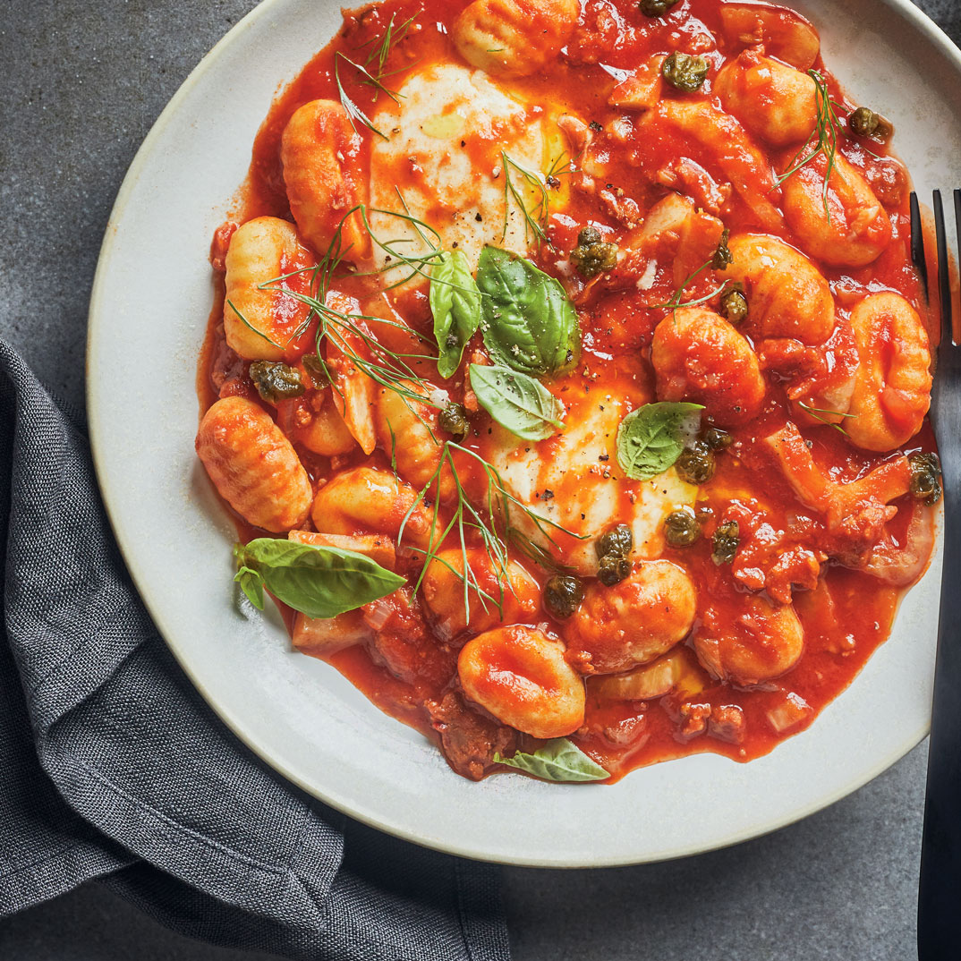One-Pot Gnocchi with Sausage, Fennel and Tomato Sauce - Recipes List