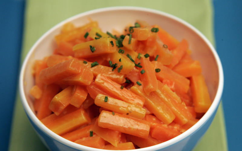 Carrots with chive cream