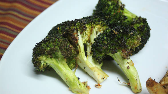Chili-Garlic Roasted Broccoli