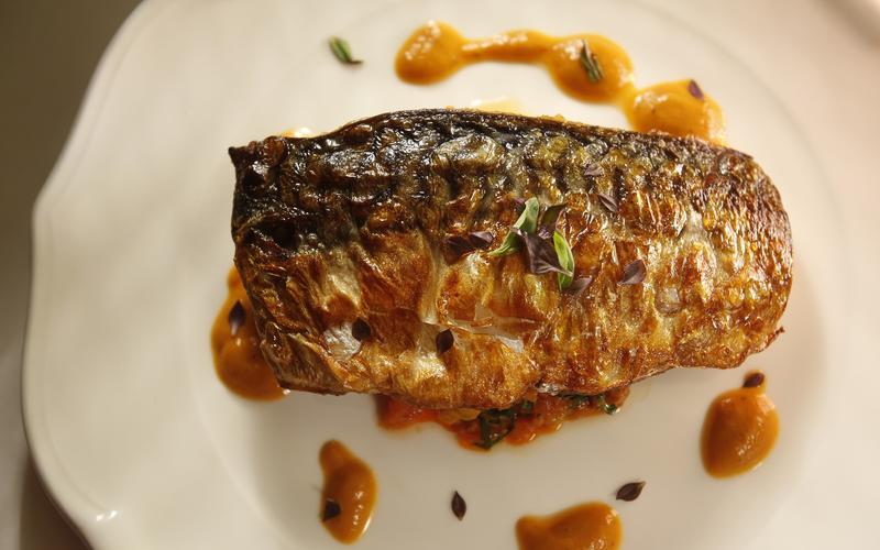 Crispy-skinned Spanish mackerel with piperade