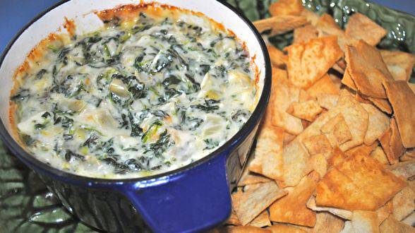Gorgonzola Spinach and Artichoke Dip