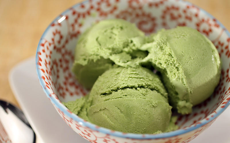 Green tea ice cream