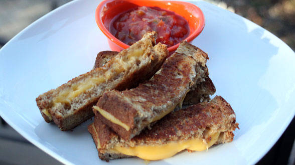 Grilled Cheese with Salsa Dippin’ Sauce