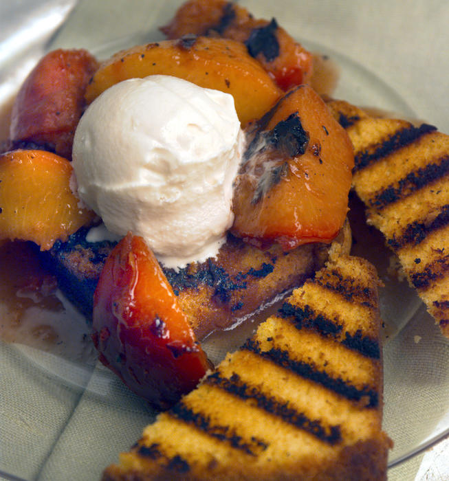 Grilled fruit with toasted poundcake