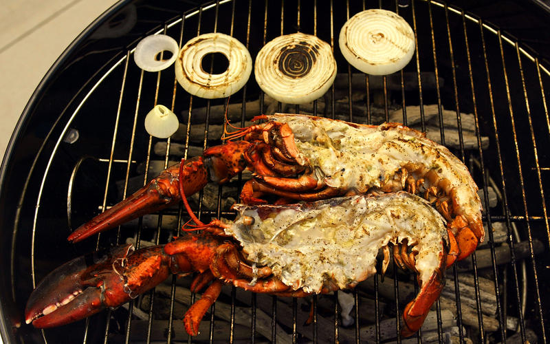Grilled lobster with citrus and tarragon