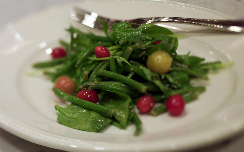 Haricots Verts and Tomato Salad