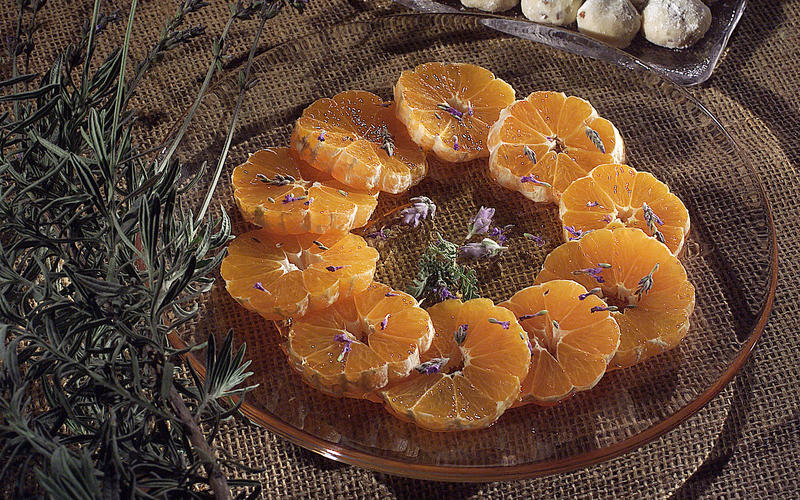 Mandarins With Lavender and Honey