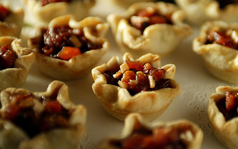 Modern mincemeat tarts