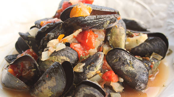 Mussels in Mexican Beer