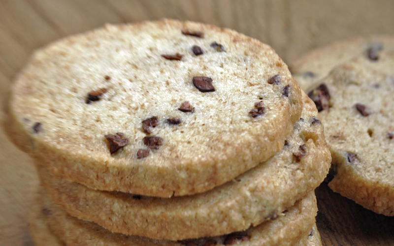 Nibby whole-wheat sables