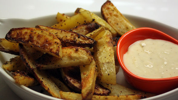 Oven Fries with Cheddar-Horseradish Dipper