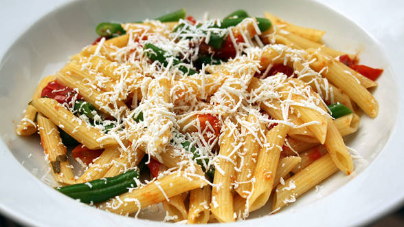Penne and Green Beans with Burst Tomato-Tarragon Sauce