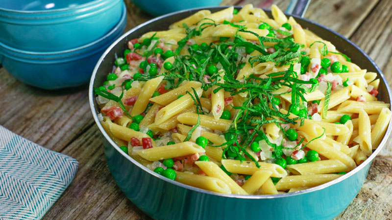 Penne with Pancetta, Peas and Mascarpone
