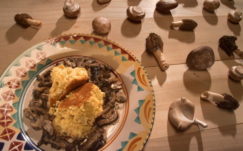 Polenta souffle with mushroom ragout