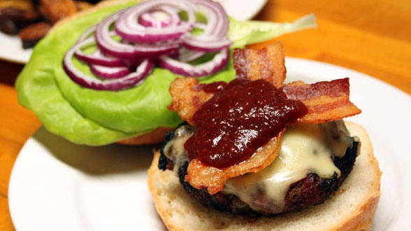 Rachael Ray’s Tex-Mex Bacon Cheeseburgers with Chipotle Ketchup