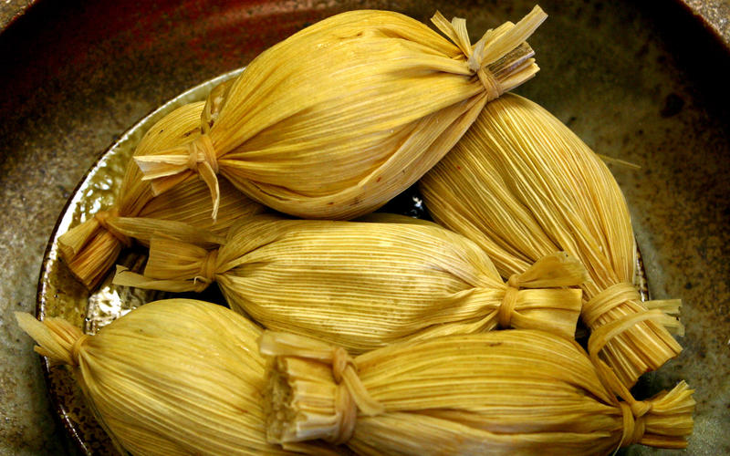 Red pork chili tamales