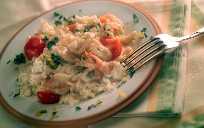 Risotto With Shrimp and Cherry Tomatoes