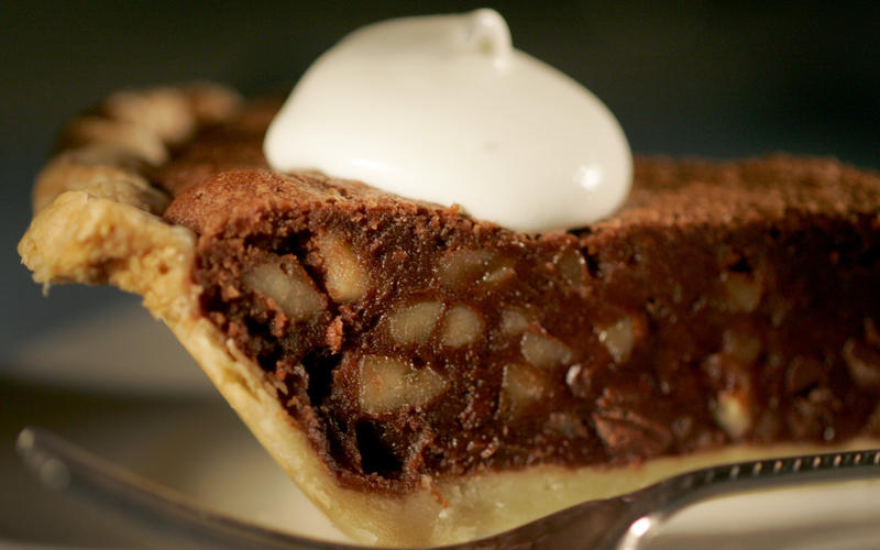 Rum-walnut chocolate-chip pie