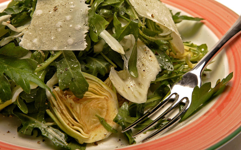 Salad of wild arugula, shaved baby artichokes and fennel