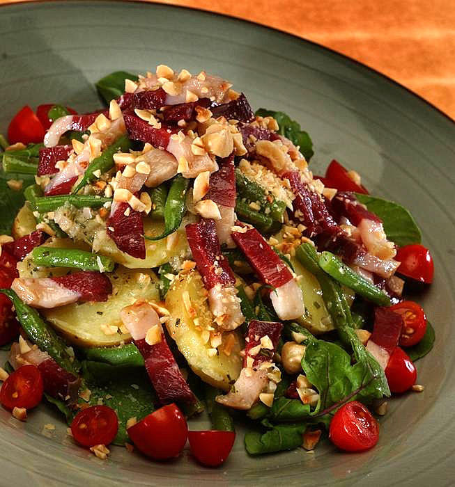 Smoked duck salad with potatoes and haricots verts