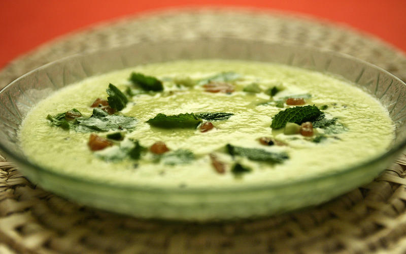 Spicy cucumber gazpacho