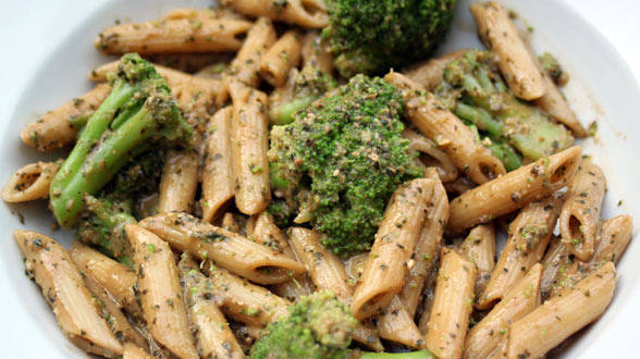 Spicy Parsley Pesto