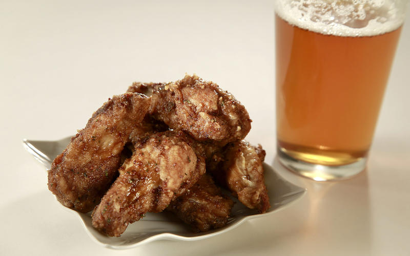 Stout beer and mustard wings