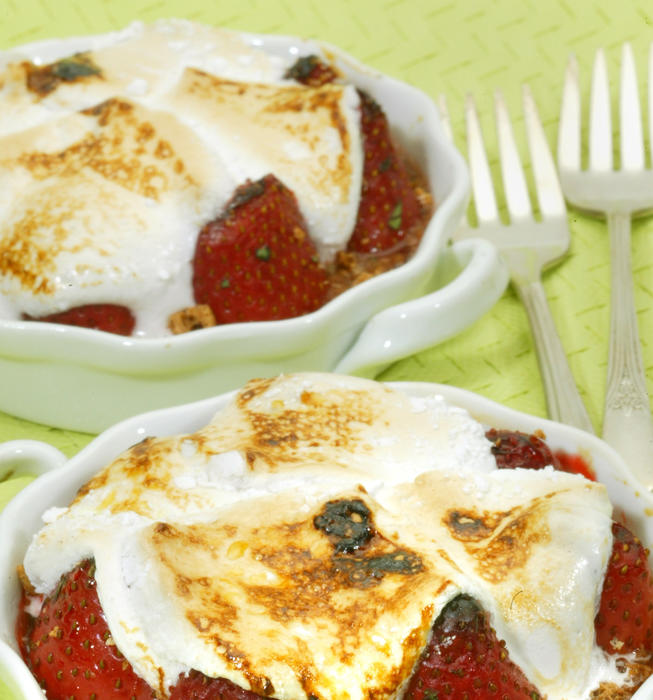 Strawberry marshmallow brulee