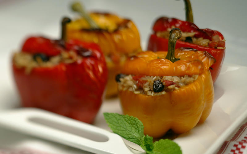 Stuffed Sweet Peppers With Rice and Currants