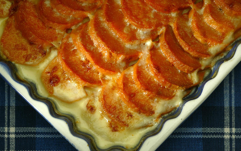 Sweet potato-Gruyere gratin