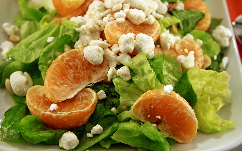 Tangerine, butter lettuce and goat cheese salad