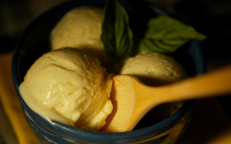 Vanilla Bean Buttermilk Ice Cream
