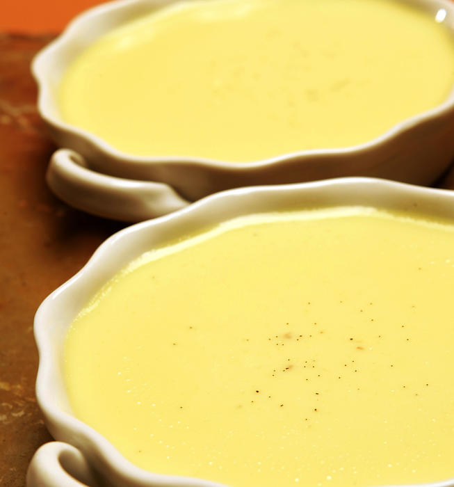 Vanilla-orange custard