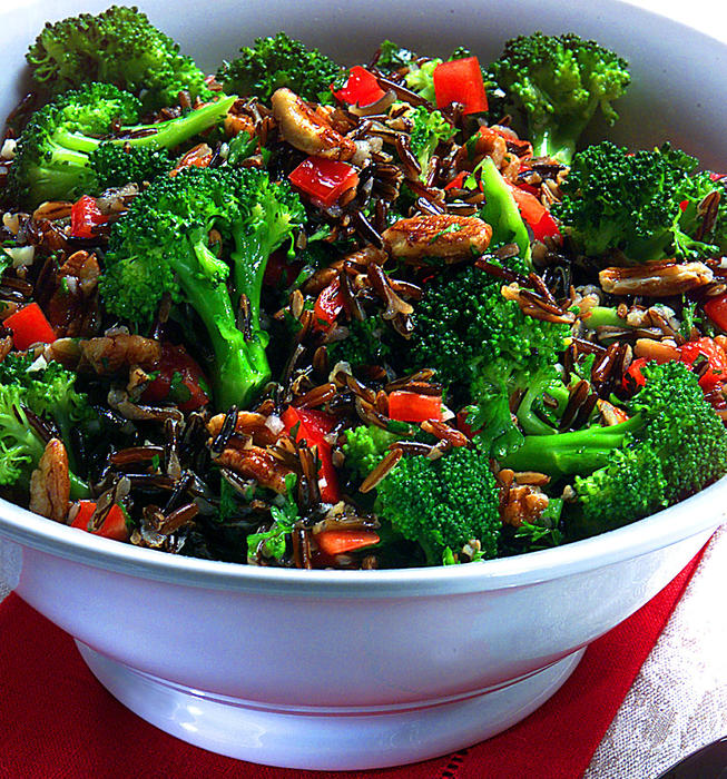 Wild rice and broccoli salad