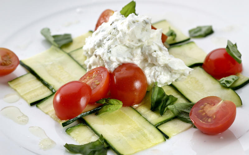 Woven zucchini with fresh goat cheese