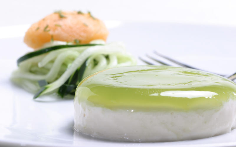 Yogurt panna cotta with cucumber 'noodles'