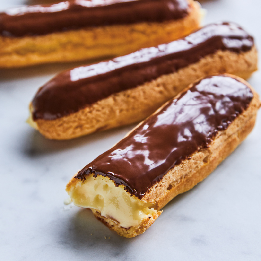 Chocolate Éclairs (The Best)