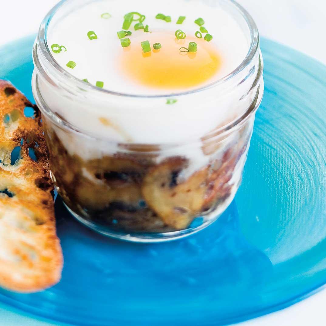 Egg with Mushroom Cups