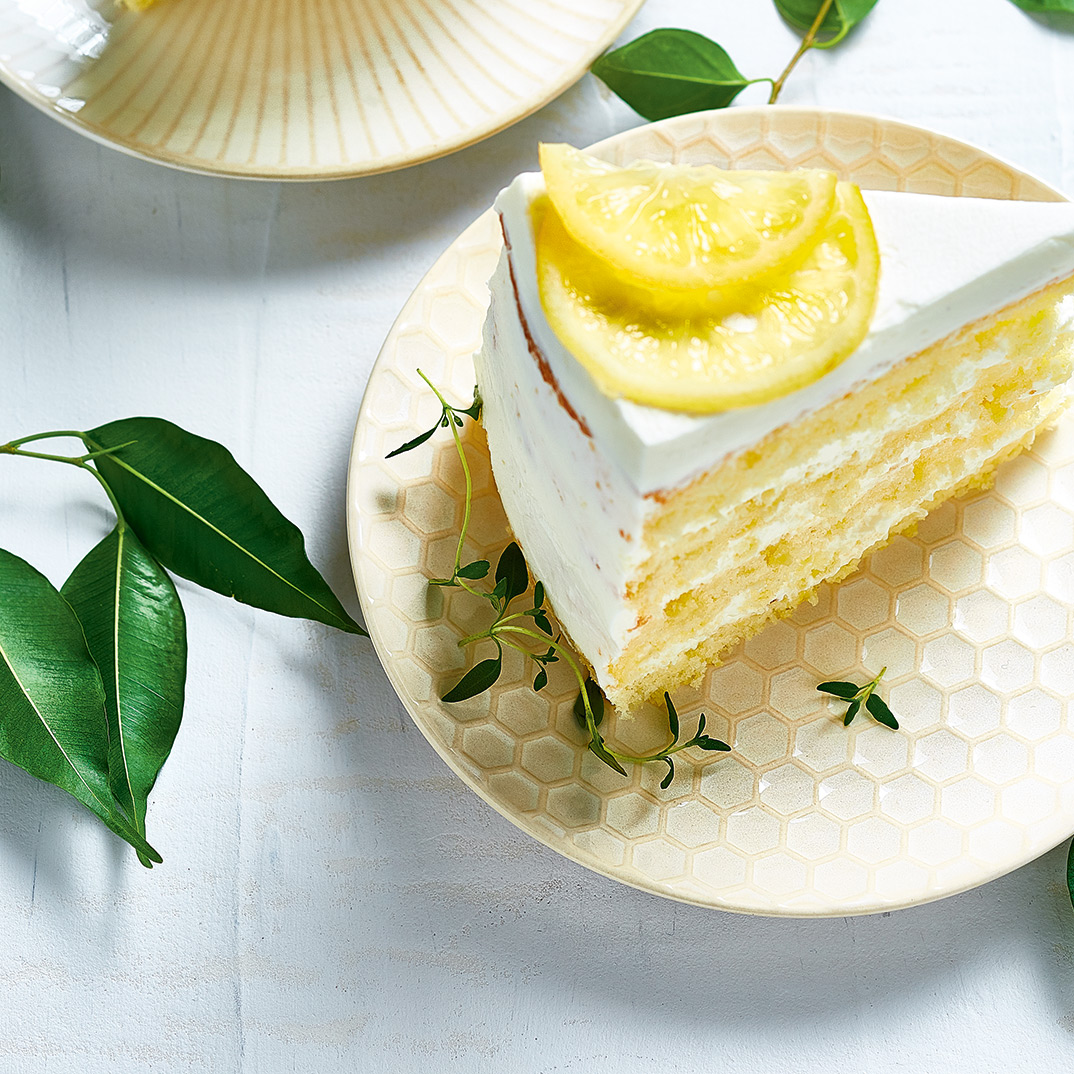Lemon Chiffon Naked Cake with Whipped Cream