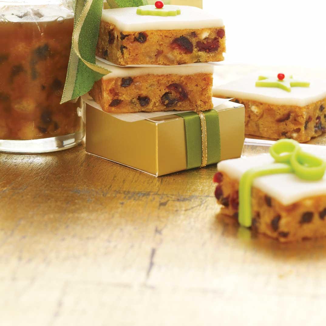 Mini Fruitcakes 