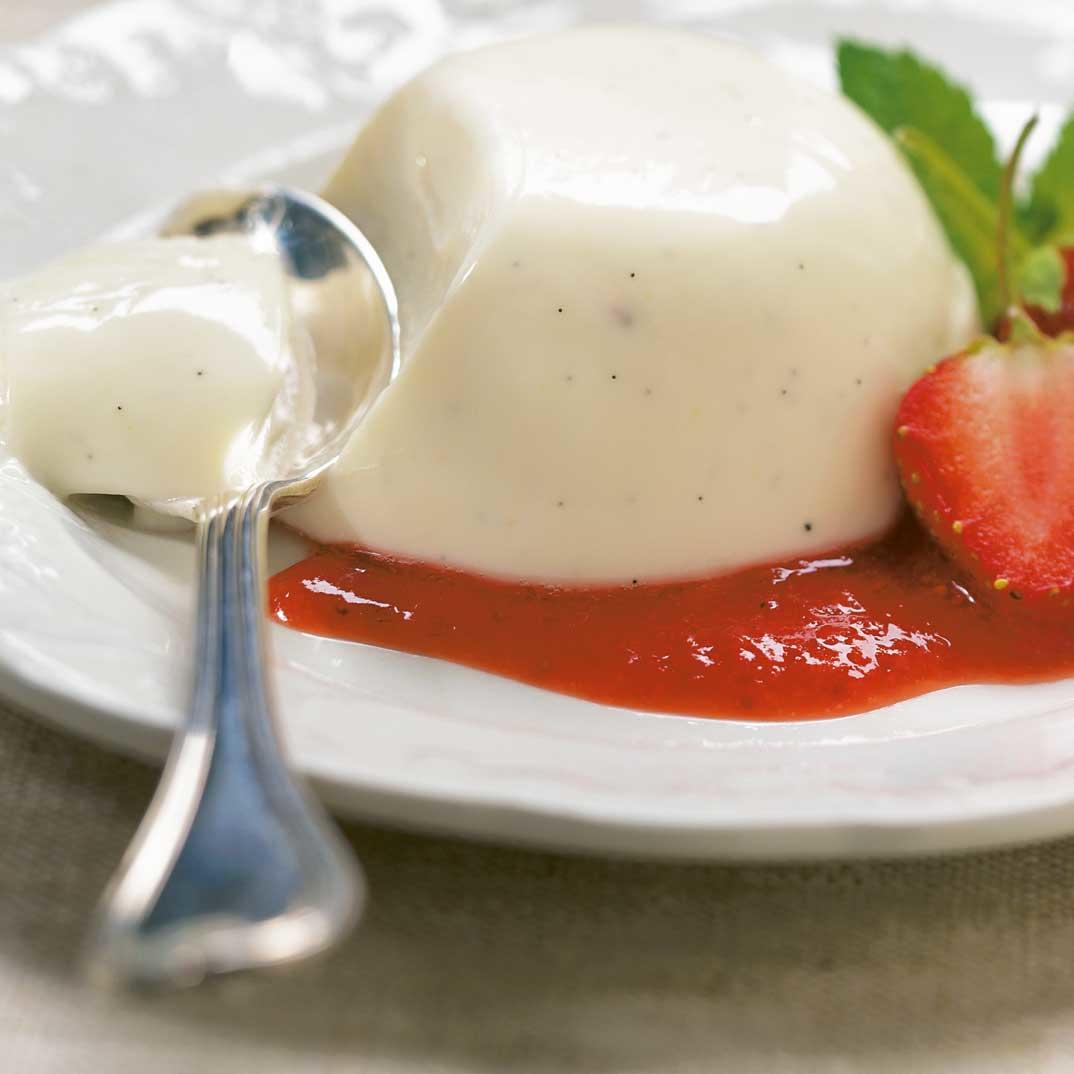 Panna Cotta with Strawberry Coulis
