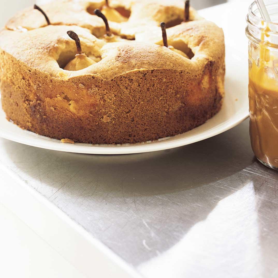Pear Cake with homemade caramel