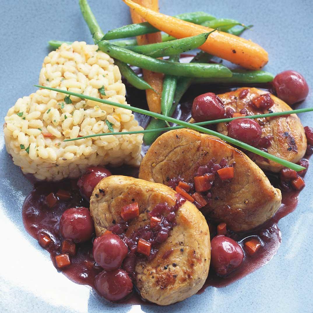 Pork Medallions with Cherry and Spice Sauce 