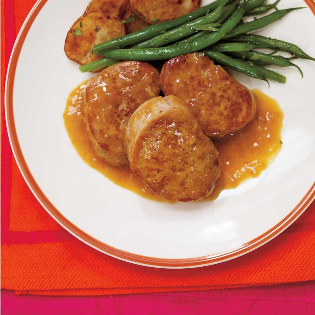 Pork Medallions with Clementine Sauce 