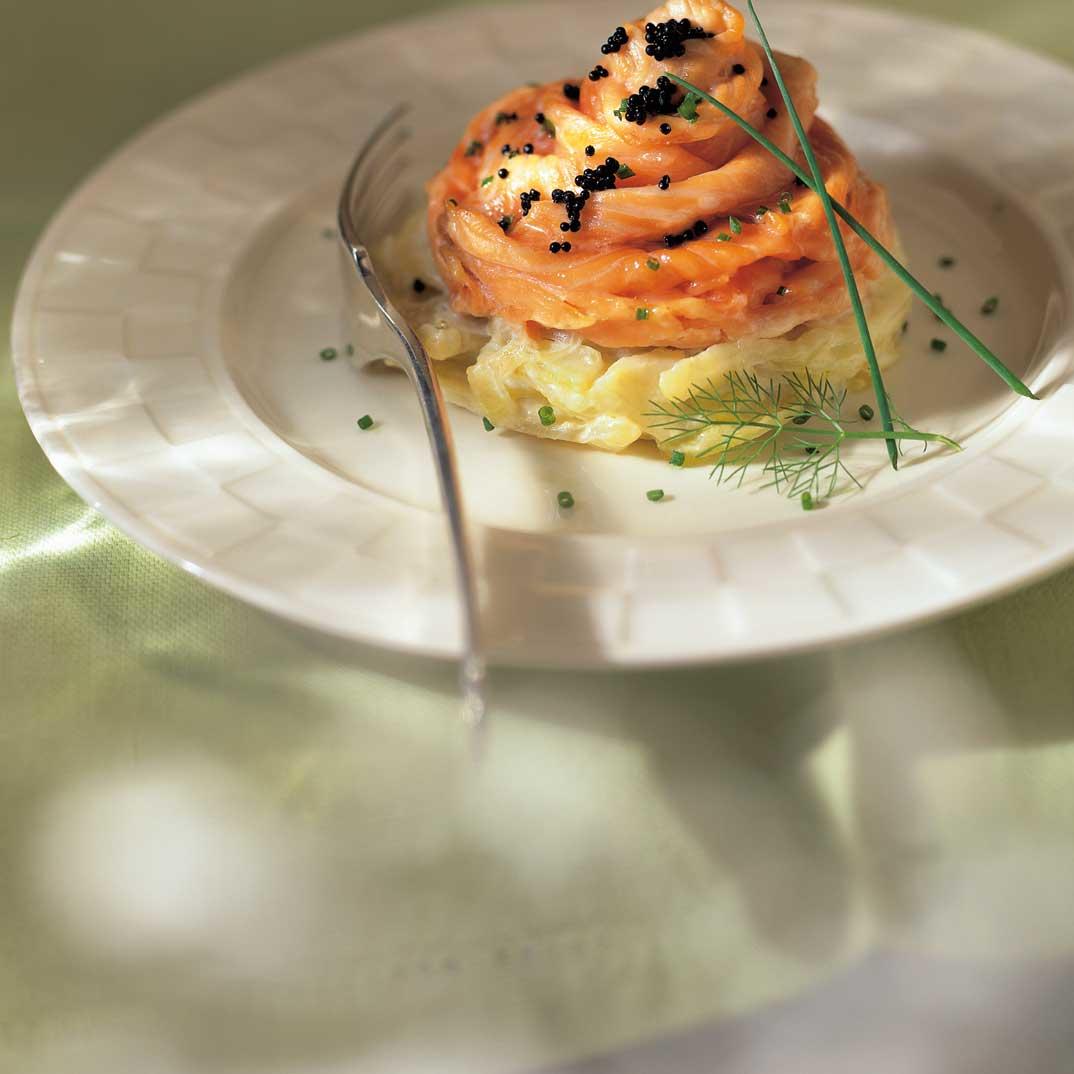 Salmon Rosettes with Fennel in Cream Sauce