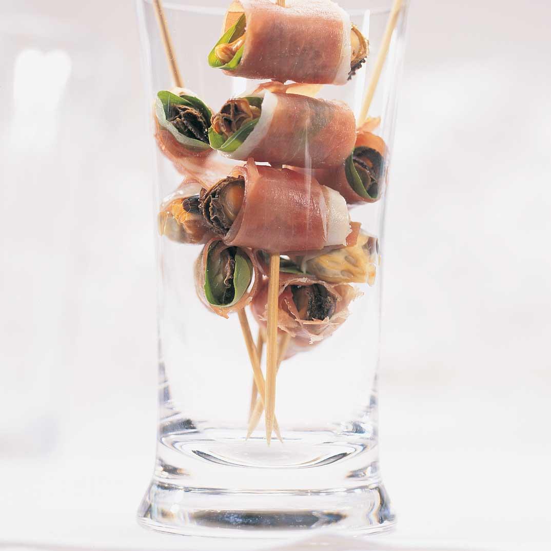 Skewered Mussels Wrapped in Prosciutto 