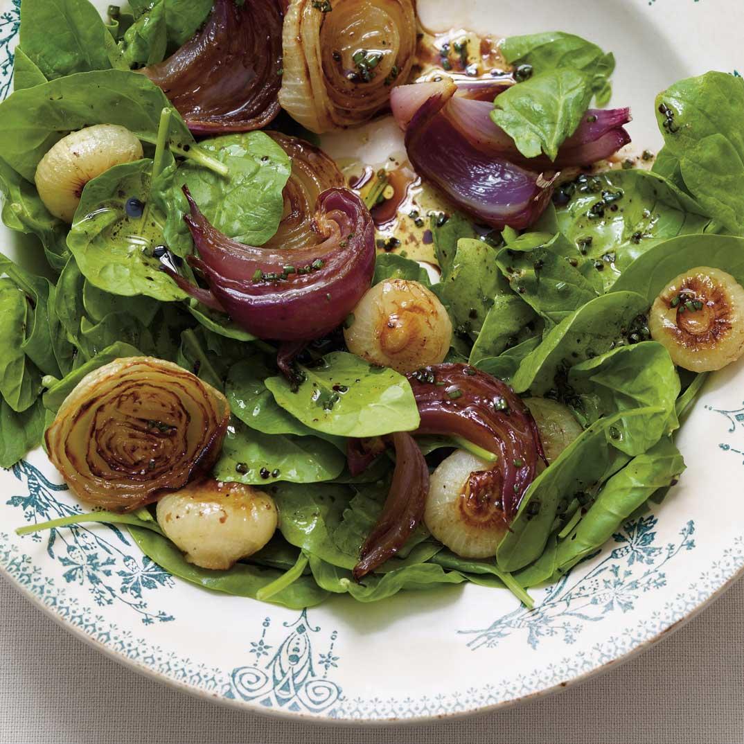 Spinach and Roasted Onion Salad 