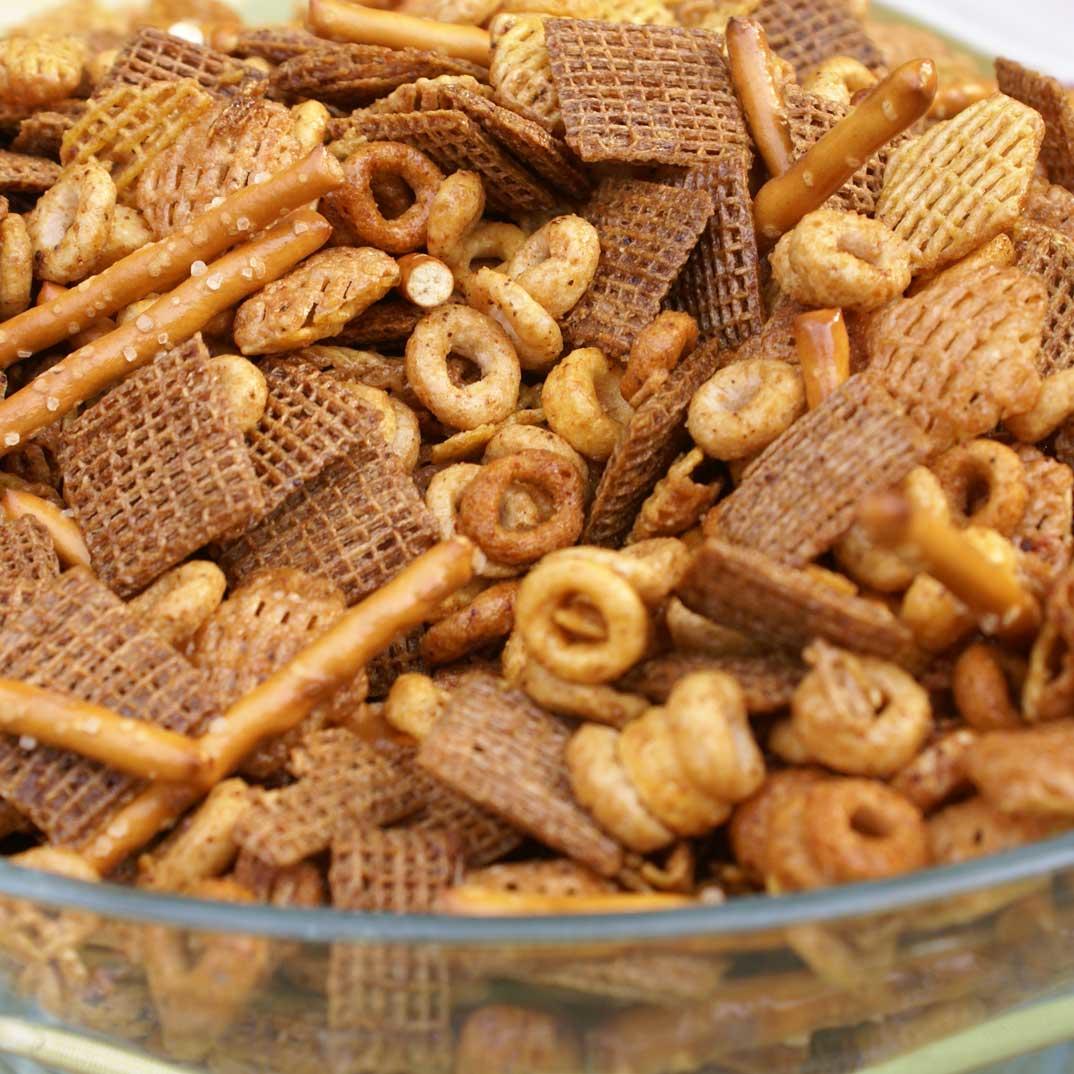 Sweet and Salty Party Mix