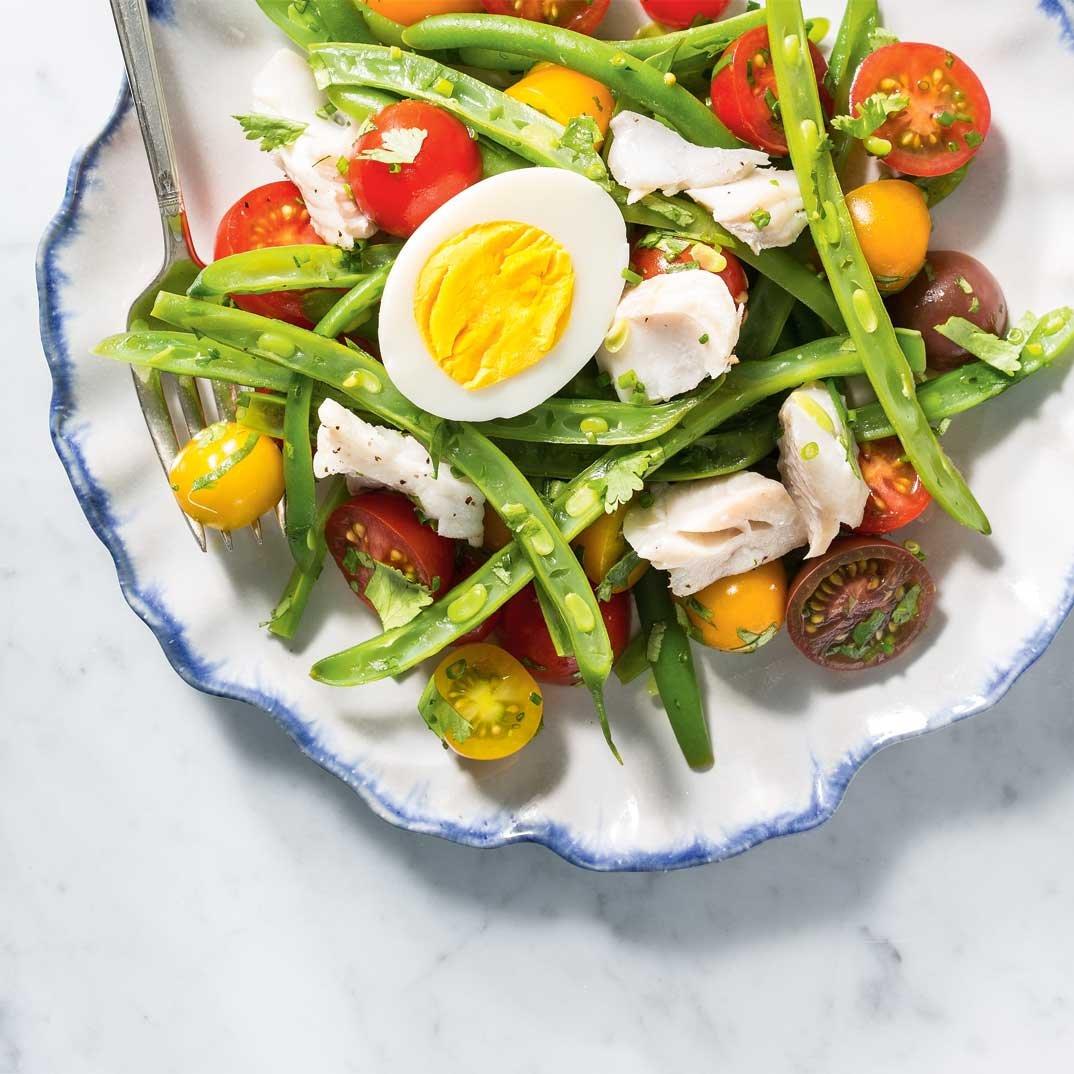 Tomato and Green Bean Salad with Haddock Poached in White Wine