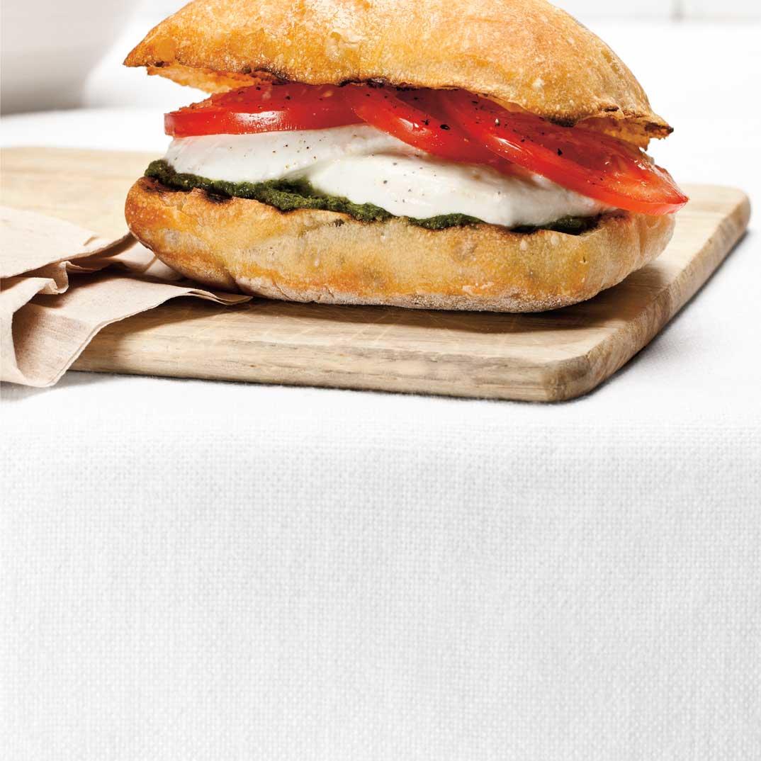 Tomato and Pesto Sandwiches